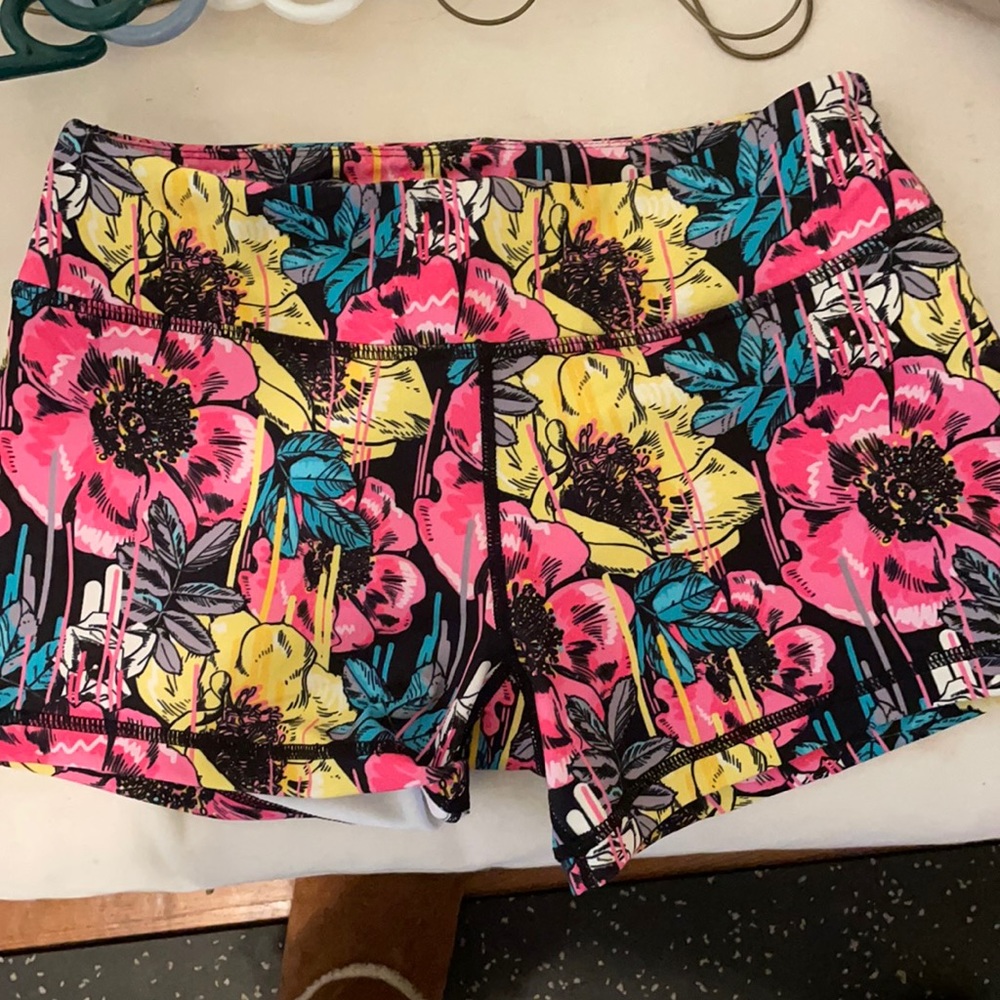 Born Primitive shorts